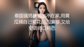 千人斩星选今晚约了个紫衣萌妹子，近距离视角口交上位骑乘后入猛操，撞击晃动奶子搞了两炮