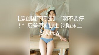  黑客破解家庭网络摄像头偷拍 两个巨乳少妇日常生活在客厅和老公啪啪