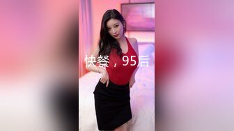  极品呆萌软妹子 天然无毛粉茓,笑起来憨憨的.诱人身体 人不大还挺臊