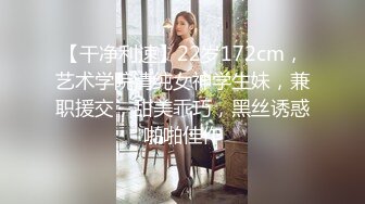 Stripchat站，甜美小姐姐【168Lucky】道具插穴，大黑牛假屌齐上，猛捅小骚逼，表情很是享受