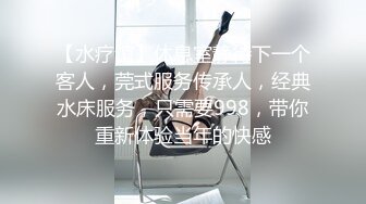 漂亮大奶少妇上位骑乘 美不美 有没有想被她骑 这种丰满身材看看都硬 鲍鱼肥美