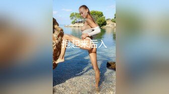 KTV女厕偷拍 带着帽子的大长腿女神 腿夹的挺紧 能拍到她的鲍鱼实属不易