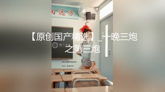 超嫩，19岁的学生妹【诗诗呀】家中无人，脱光赚点儿外快，清纯少女极度反差